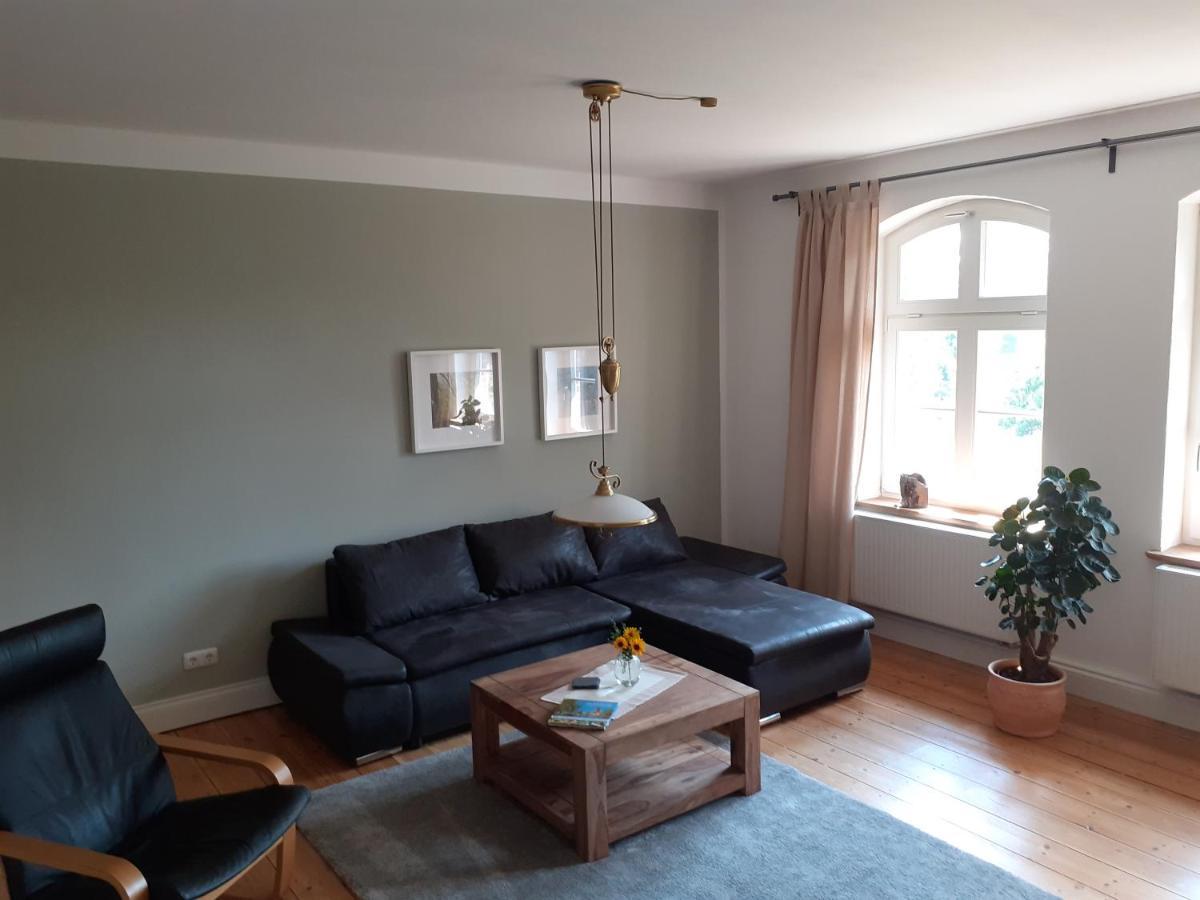 Ferienwohnung Ehemalige Revierfoersterei "Uns Luett" Kuhstorf Eksteriør billede